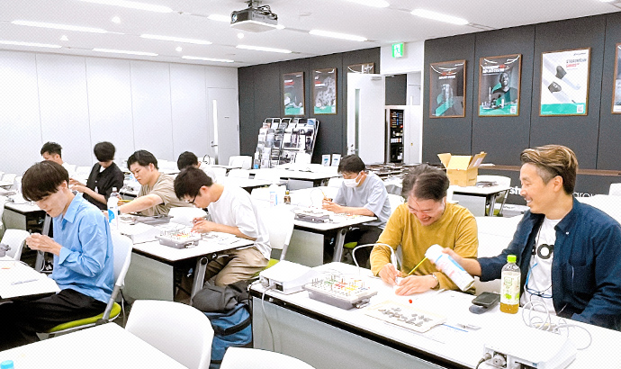 インプラントセミナー