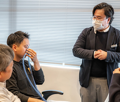 やってみよう「笑気吸入鎮静法」